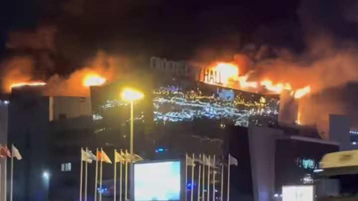 Russia Terrorist Attack: मॉस्को के कॉन्सर्ट हॉल अटैक में गई 115 लोगों की जान, 140 से ज्यादा घायल, राष्ट्रपति व्लादिमीर पुतिन बोले- नहीं बख्शेंगे | 10 बड़ी बातें