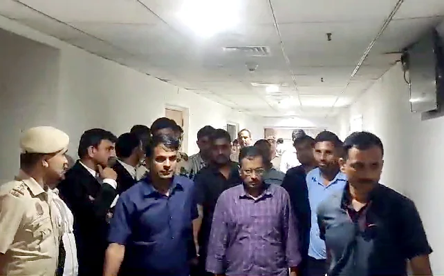 Arvind Kejriwal News: अरविंद केजरीवाल को नहीं मिली राहत, कोर्ट ने 1 अप्रैल तक बढ़ाई ED की रिमांड