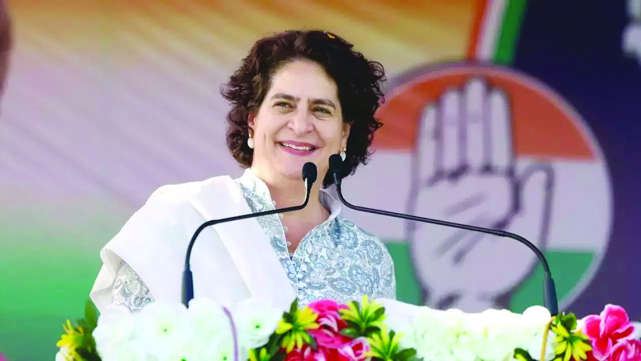 मोदी इतने ताकतवर है तो बेरोजगारी क्यों खत्म नहीं की, महंगाई क्यों बढ़ाई, प्रियंका ने भरी हुंकार