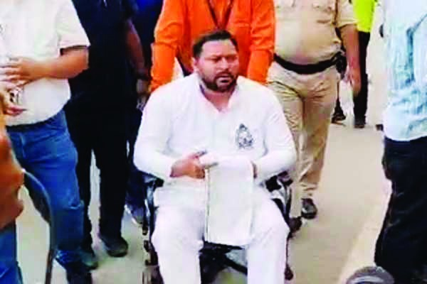 ‘इनके पास कोई मुद्दा नहीं, बिना मतलब की बात करते हैं’, तेजस्वी यादव ने भाजपा पर साधा निशाना