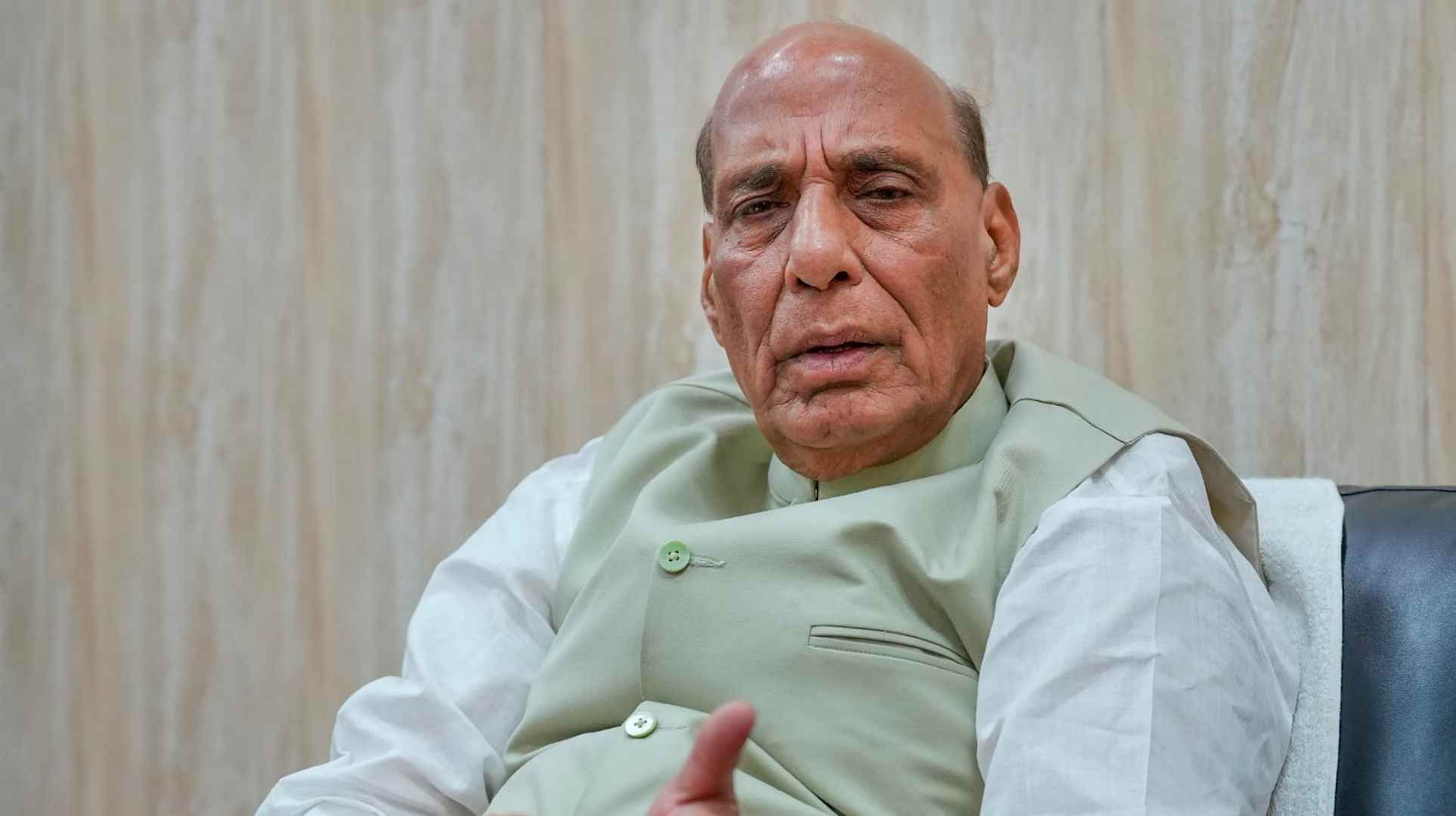 BJP: ‘राहुल में आग नहीं, पर हिंदू-मुस्लिम विभाजन की कोशिश कर आग से खेल रही कांग्रेस’, राजनाथ का विपक्ष पर वार