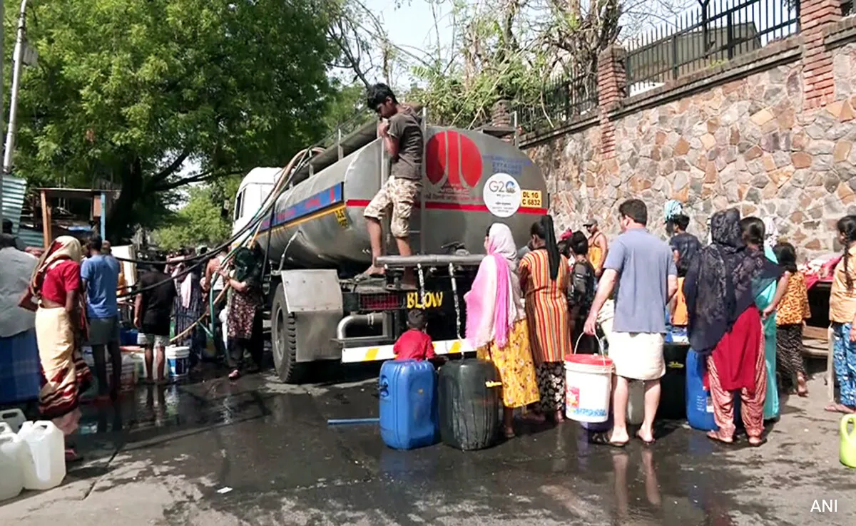 Supreme Court: हिमाचल प्रदेश सरकार का यू-टर्न, कोर्ट में कहा- दिल्ली सरकार को देने के लिए अतिरिक्त पानी नहीं