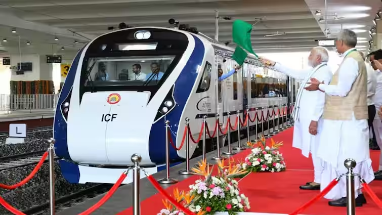 Vande Bharat Express: गोरखपुर से अयोध्या के लिए चलेगी वंदे भारत ट्रेन, पीएम मोदी करेंगे रवाना, आज से शुरूआत