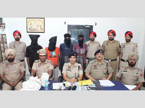 पंजाब में चोर गिरोह पकड़ा: चोरी की 21 बाइकें, पांच मोबाइल, 1.5 लाख कैश और ज्वेलरी बरामद