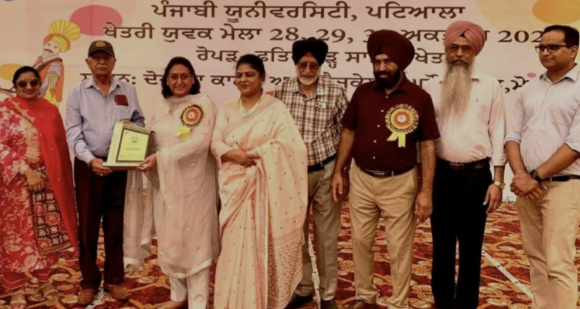 चेयरपर्सन राज लाली गिल द्वारा छात्रों को नशे के खिलाफ डटने का आह्वान
