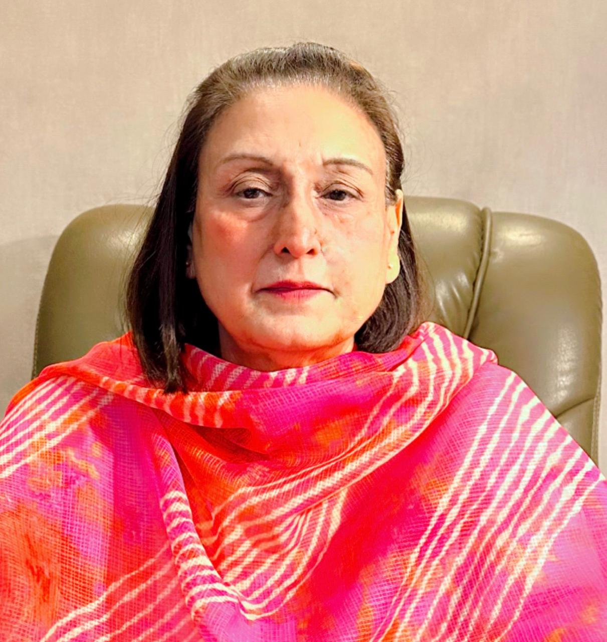 महिला आयोग द्वारा महिलाओं के प्रति आपत्तिजनक और अपमानजनक टिप्पणी करने पर चरनजीत सिंह चन्नी को नोटिस जारी