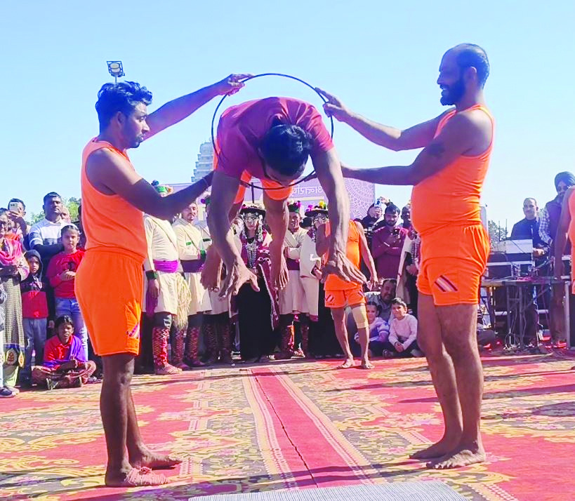 पंजाब के कलाकारों ने अंतर्राष्ट्रीय गीता जयंती महोत्सव पर अपनी कला प्रदर्शन से लोगों का मन मोहा